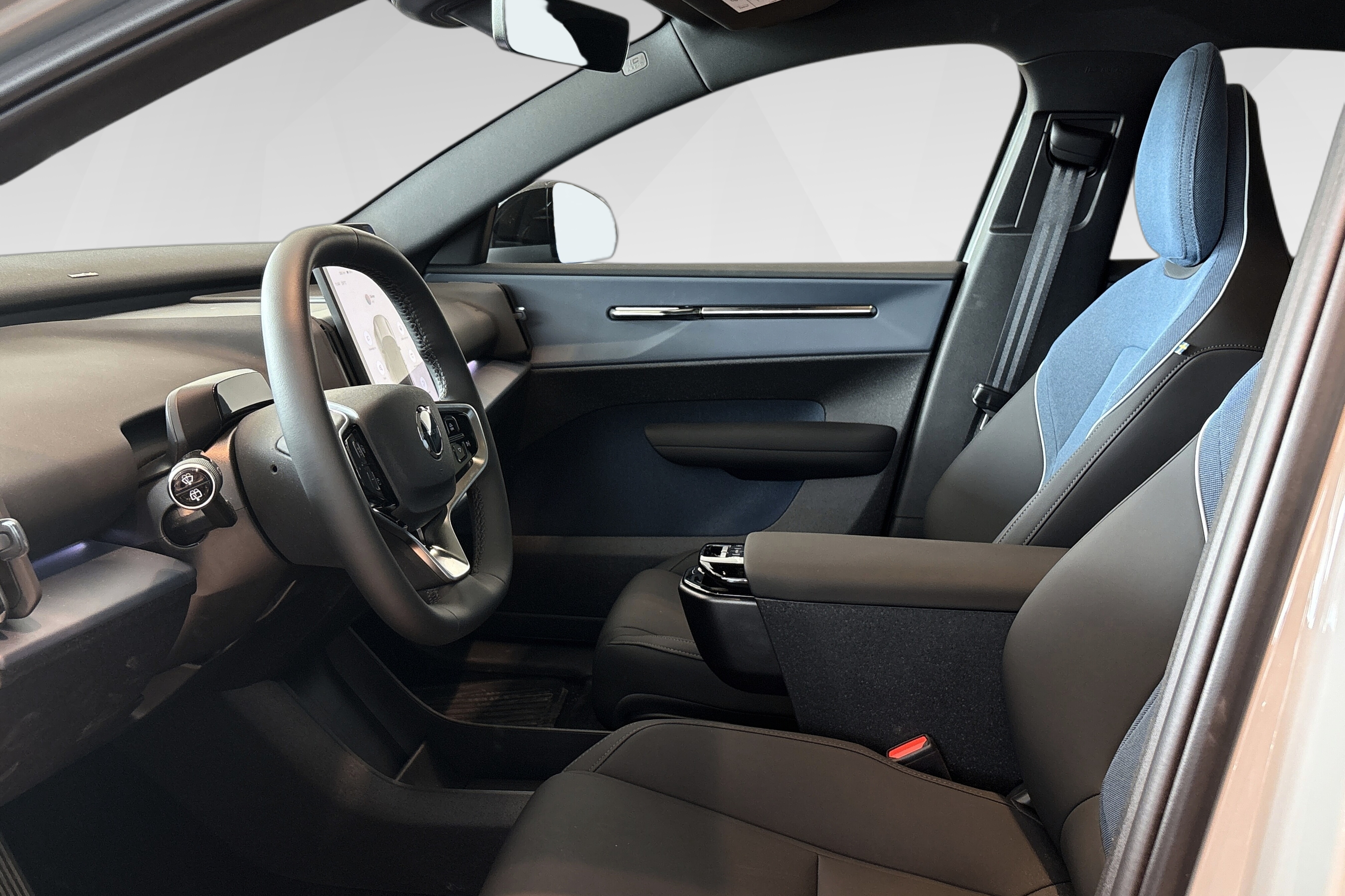Volvo EX30 Cross Country Twin Motor Performance bilde 10